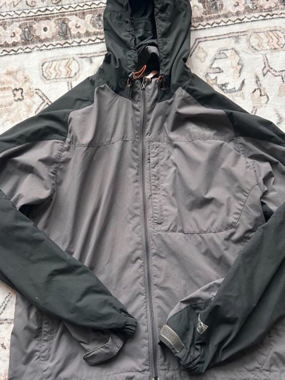 The North Face Men's Grey and Black Jacket
